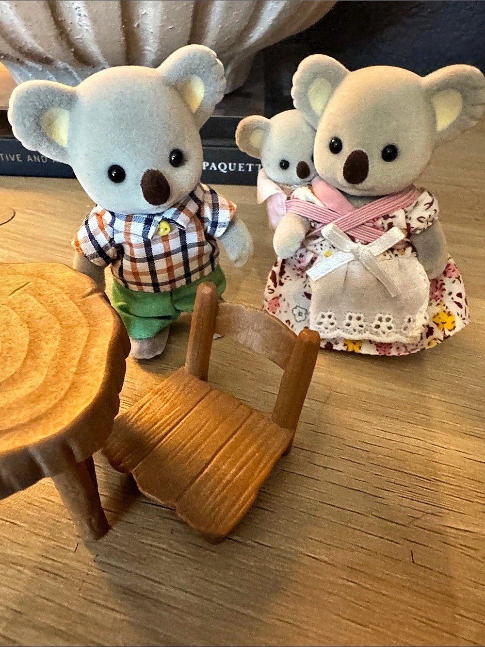 Calico Critters Outback Koala Family and Tree Stump Table Set Table Set